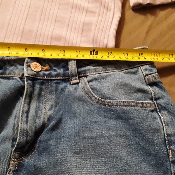 NWOT H & M High Waist Jean Shorts Sz 8 - Picture 10 of 11